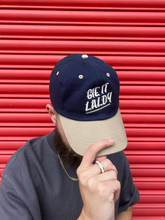 Gie It Laldy Cap